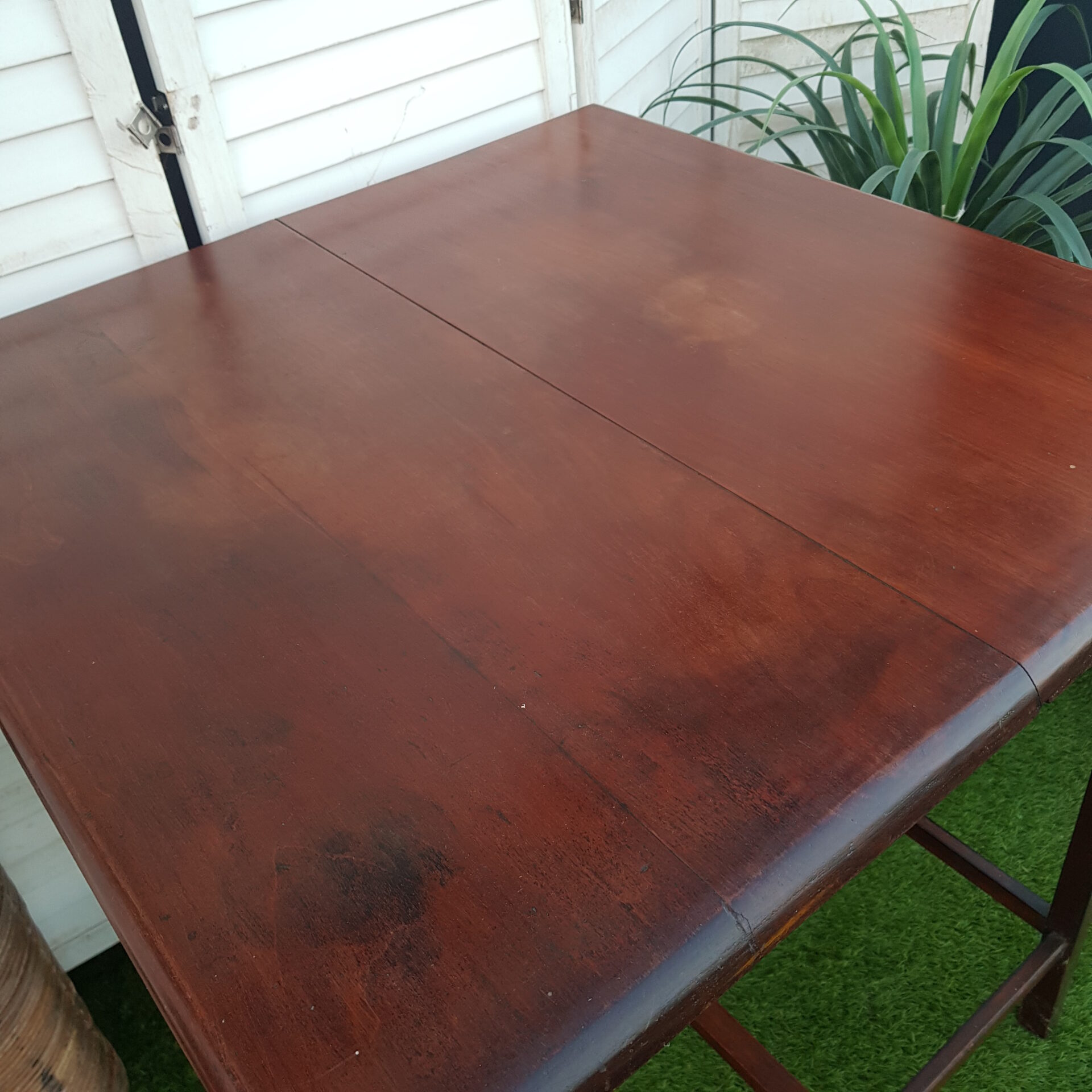 Ocassional Victorian Side Table Ocassional Victorian Side Table