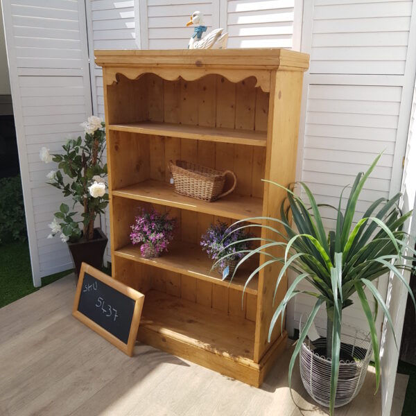 Bookcase - Victorian Style - Rustic Pine - 122 cm H x 76 cm W x 30 cm D