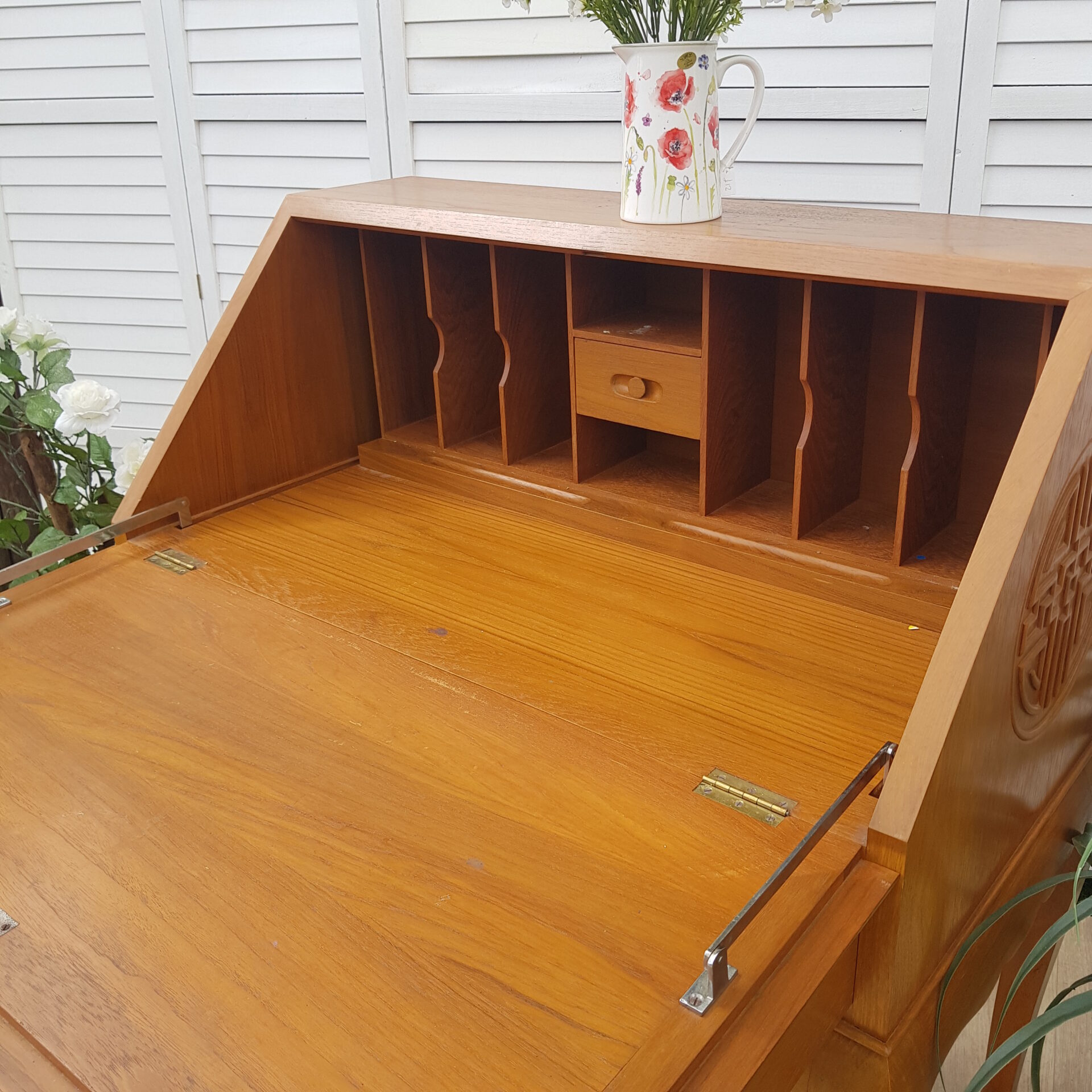 Bureau - Oriental Style - Desk Bureau - Oriental Style - Desk