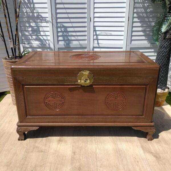 Chest - Camphor Wood - Oriental Style - Carved - Shou Medallion