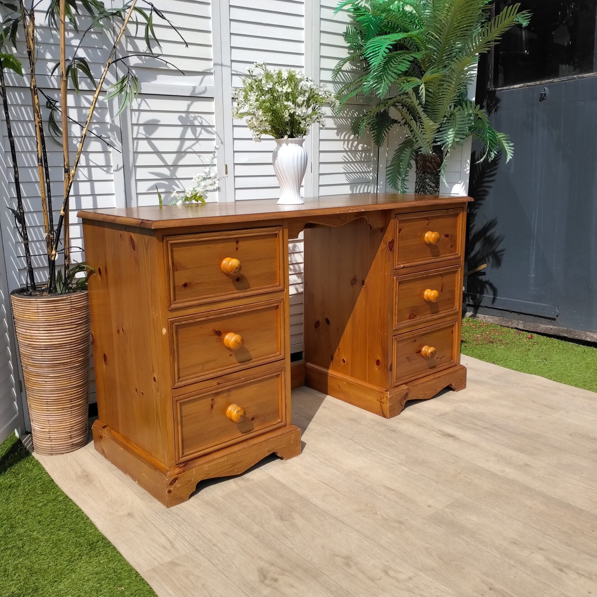 Dressing Table - Desk - Rustic Pine - Twin Pedestal Dressing Table - Desk - Rustic Pine - Twin Pedestal