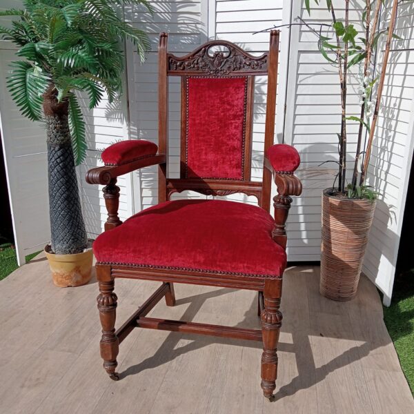 Carver Chair - Victorian - Mahogany