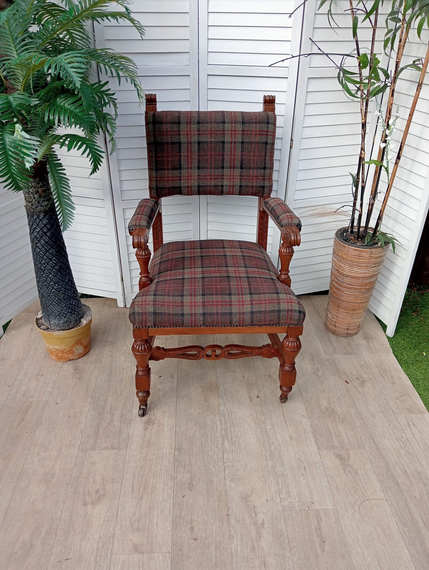 Carver Chair - Victorian - Oak Carver Chair - Victorian - Oak
