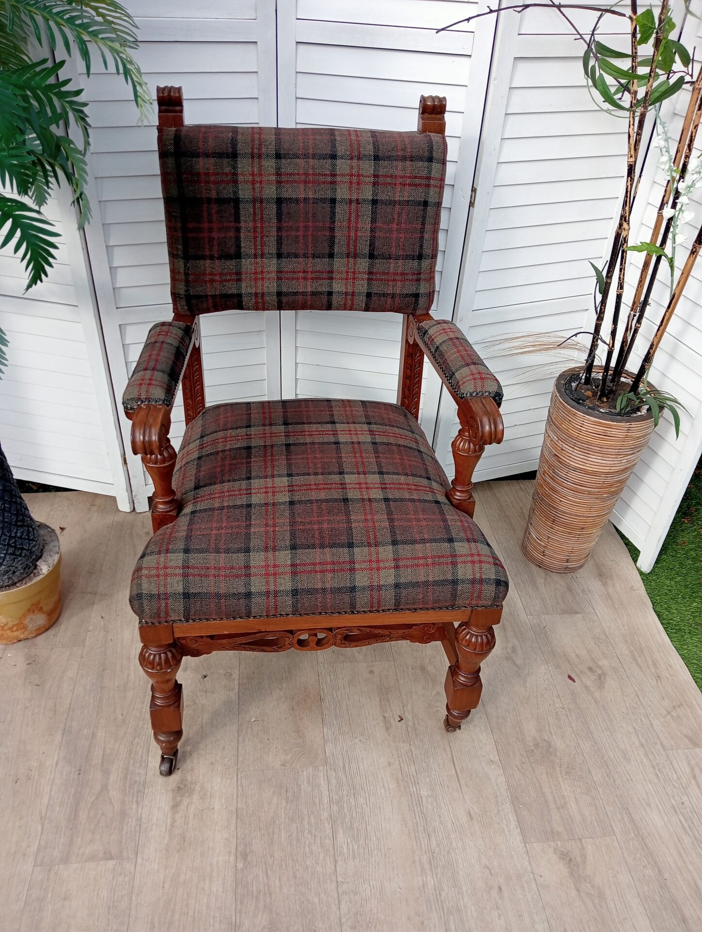 Carver Chair - Victorian - Oak Carver Chair - Victorian - Oak