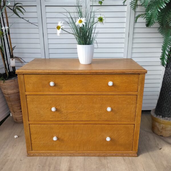 Chest of Drawers - Vintage