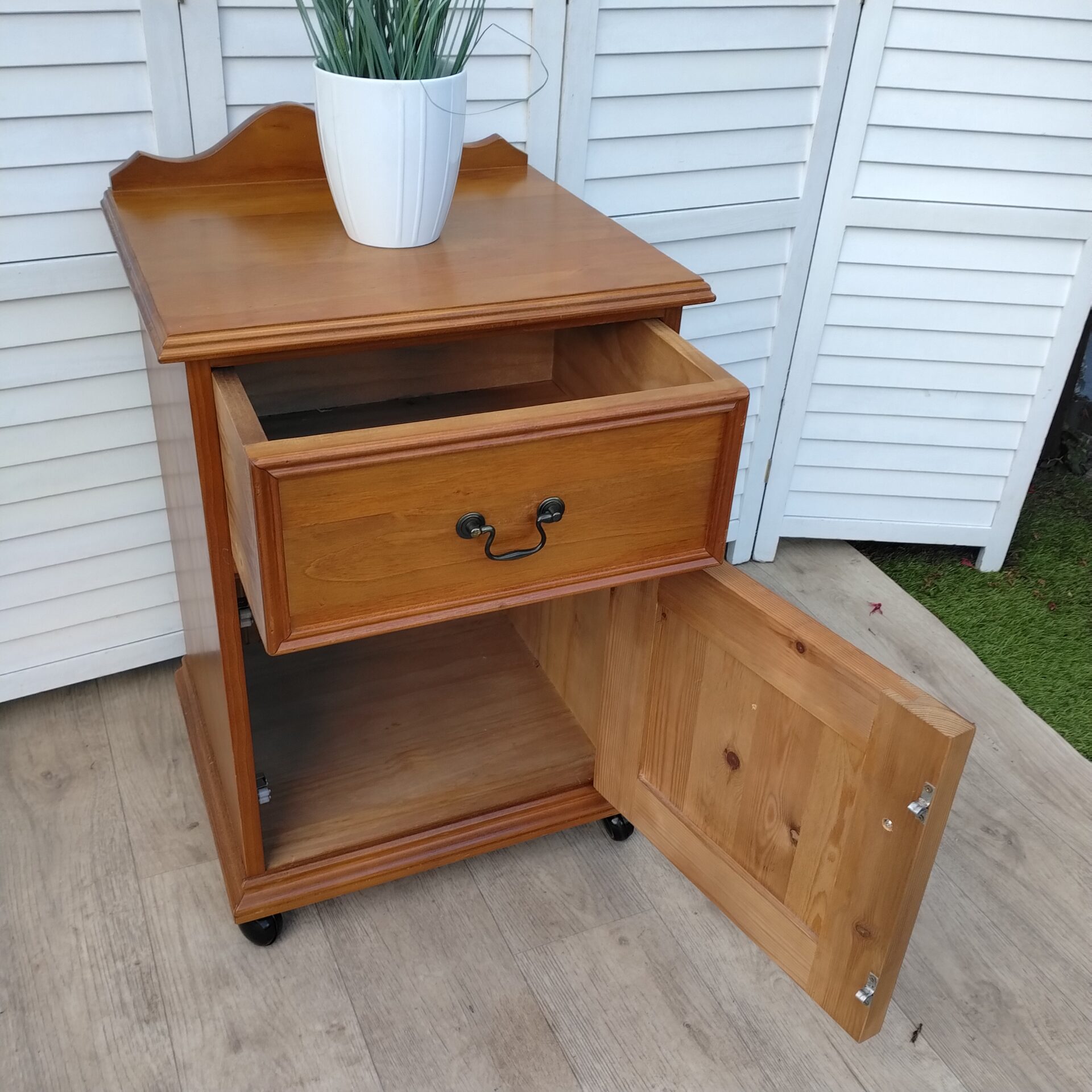 Cabinet - Bedside - Pot Cupboard - Victorian Style- Pine Cabinet - Bedside - Pot Cupboard - Victorian Style- Pine