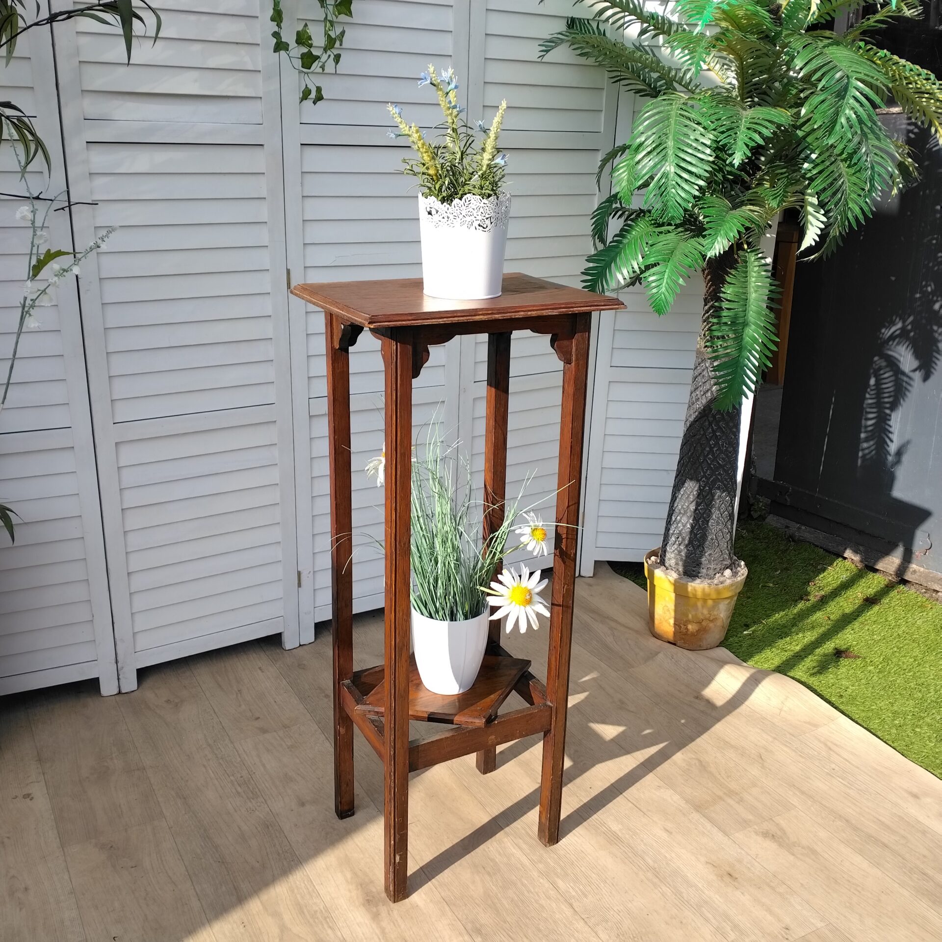 Plant Stand- Vintage - Oak Plant Stand- Vintage - Oak